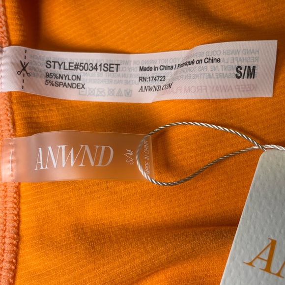 ANWND Ribbed Two Piece Set - Picture 3 of 6